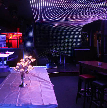 德國法蘭克福酒吧 LED共形屏idot-p55項(xiàng)目