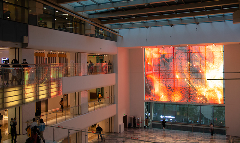 LED透明屏應(yīng)用場景讓你無法想象！