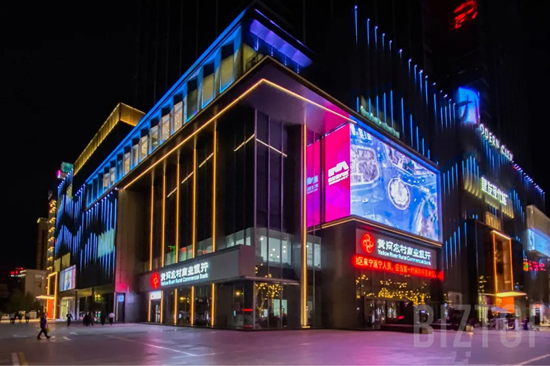 銀川建發(fā)現(xiàn)代城LED透明顯示屏項(xiàng)目